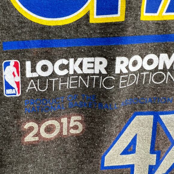 Adidas (L) Gray Golden State 2015 4X NBA Champs Locker Room Edition Go-To Tee - Picture 7 of 9